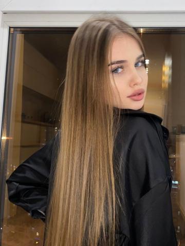 Виолетта Крашеная Блондинка фото 3